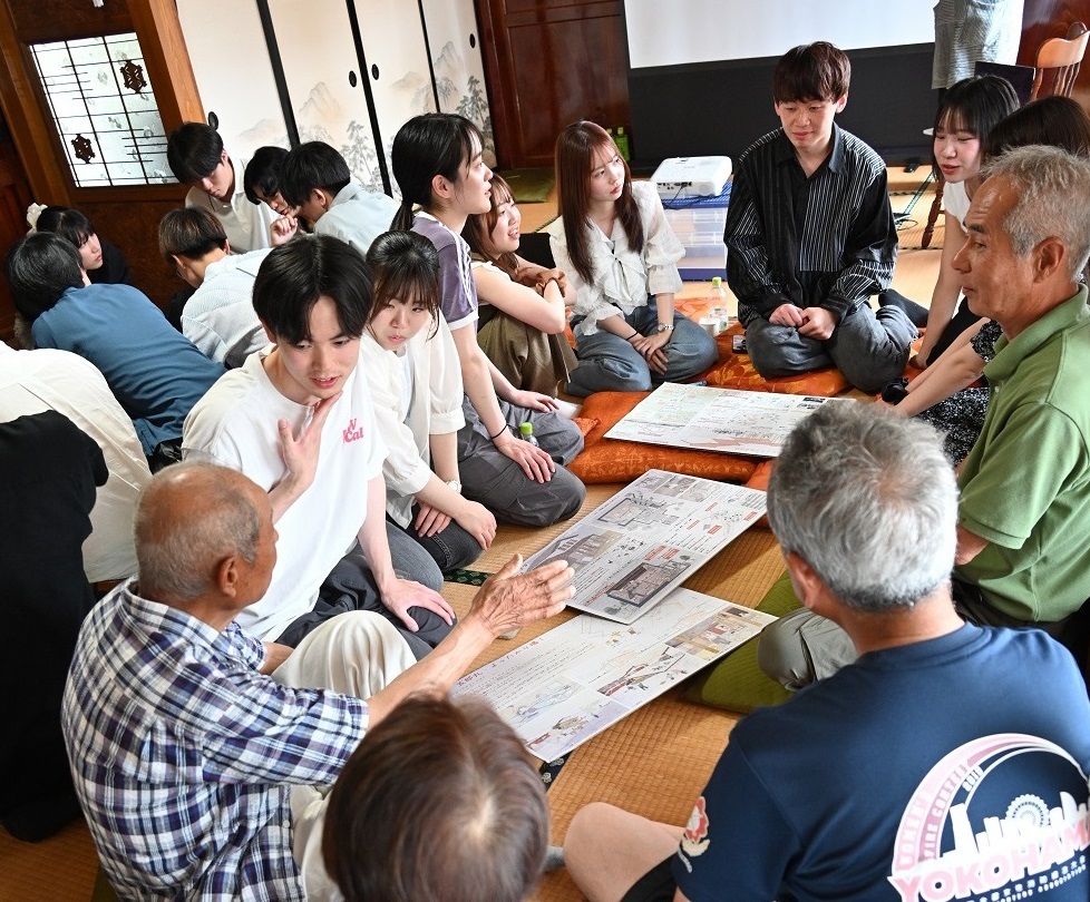 地域住民と.jpg