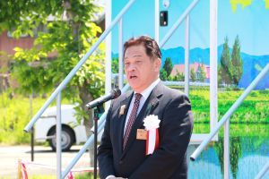 挨拶をする林市長