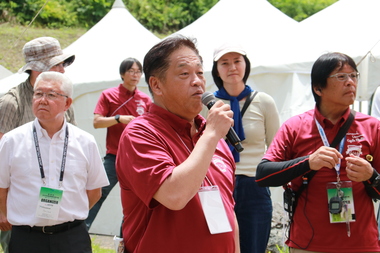 挨拶をする林市長