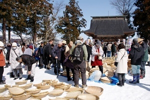 一宮神社農具市1