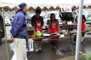 ぬか釜で炊いコシヒカリの試食ブース