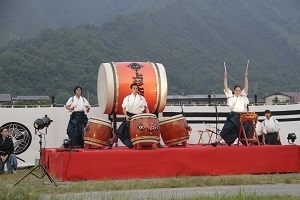 上杉太鼓の演武