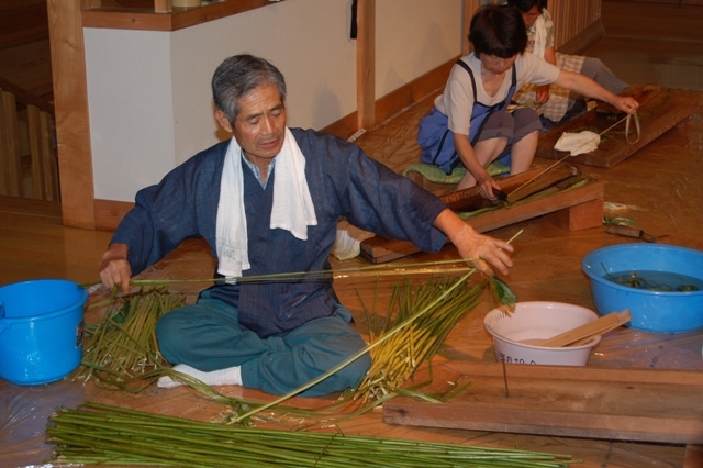 （写真）苧引き