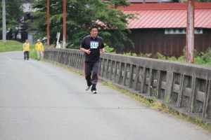 選手として走る林市長