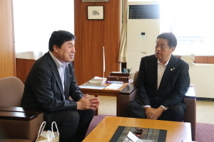 江戸川区長と林市長