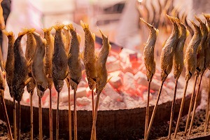 露店で売られていたアユの丸焼き