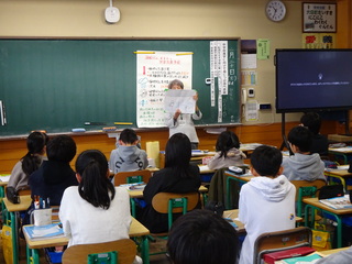 六日町小学校6年生講座の様子