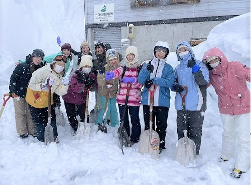 立教大学雪かき.png