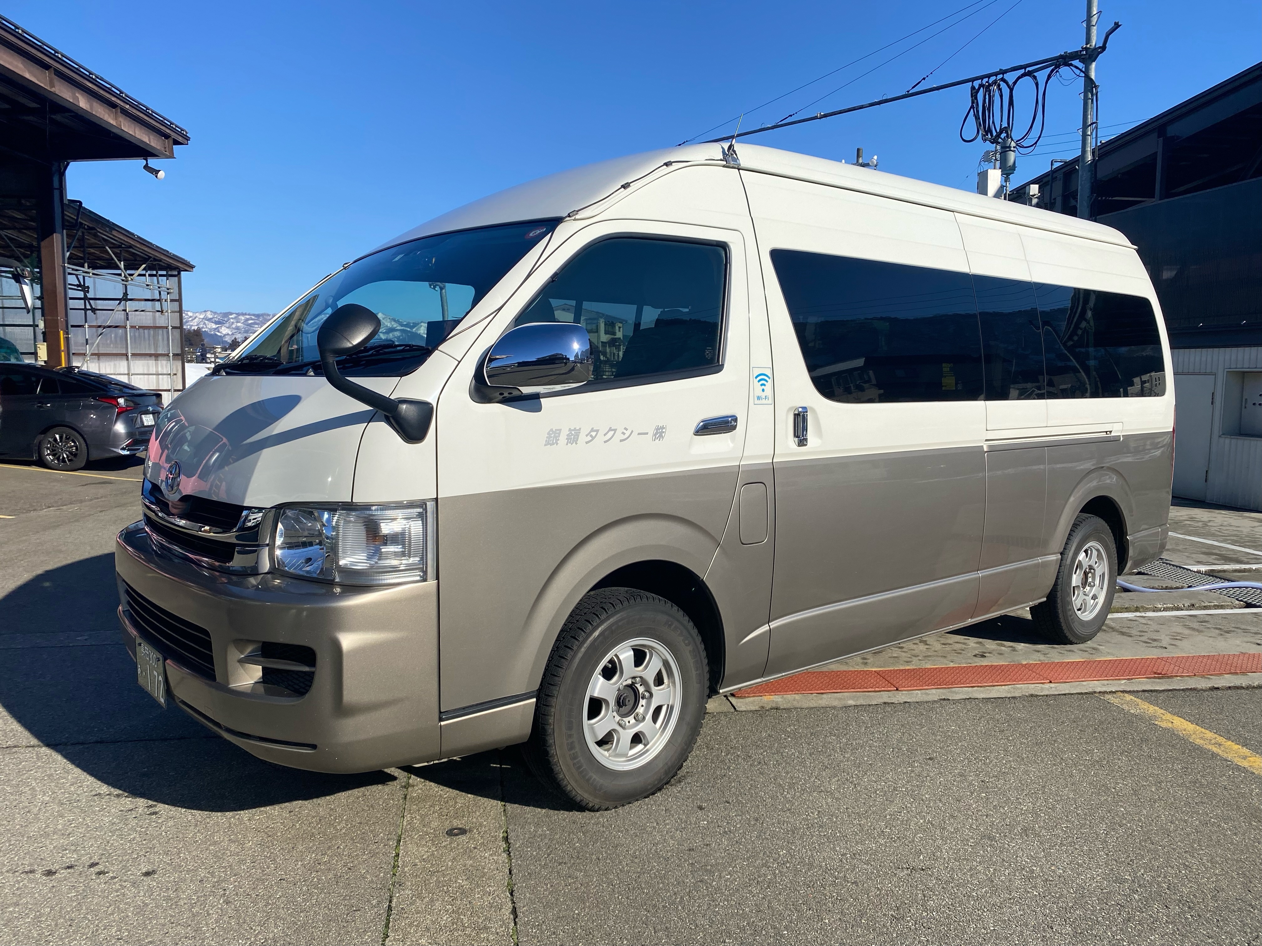 ジャンボタクシー (1).jpeg