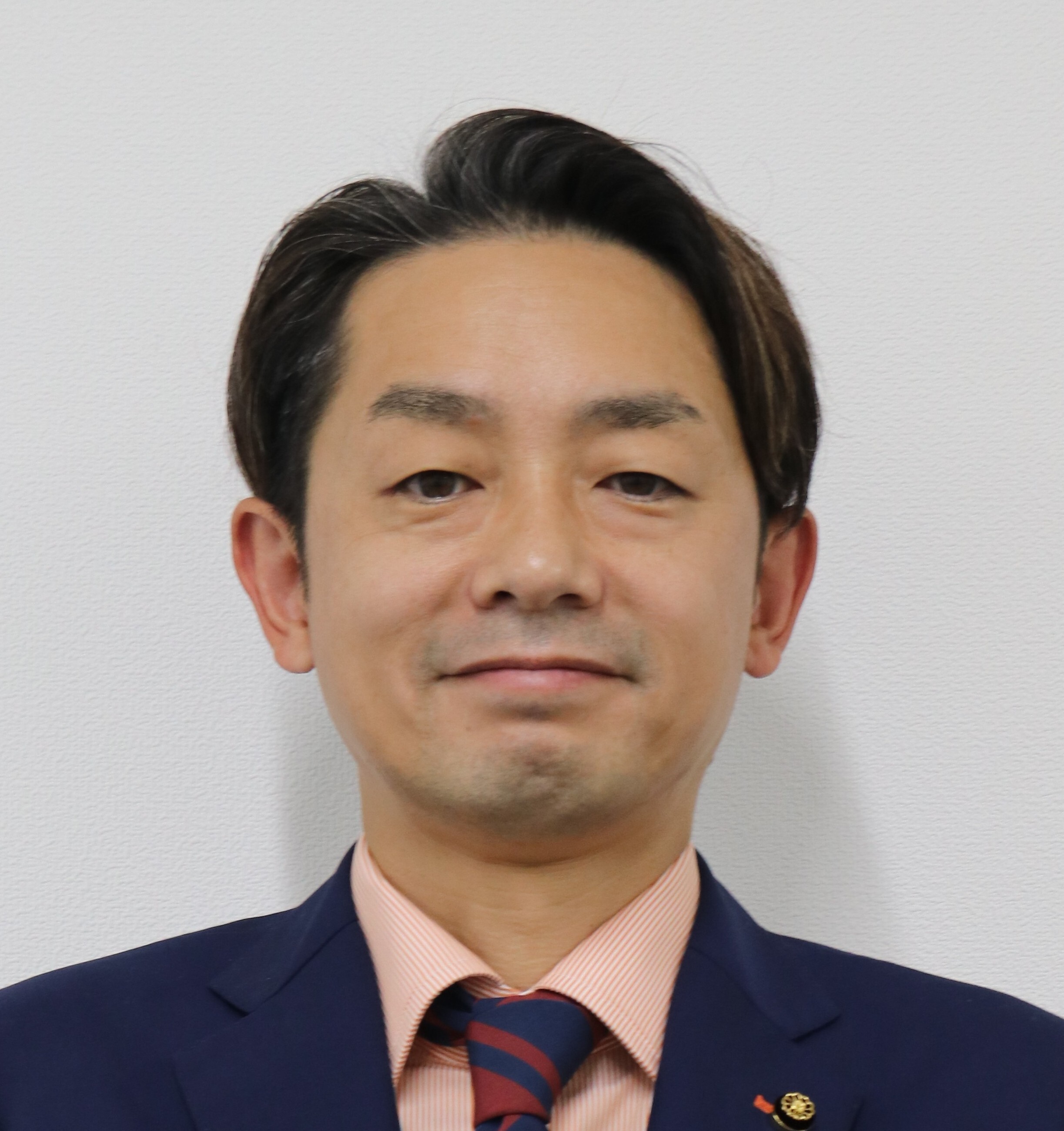 じんぼたかおの顔写真