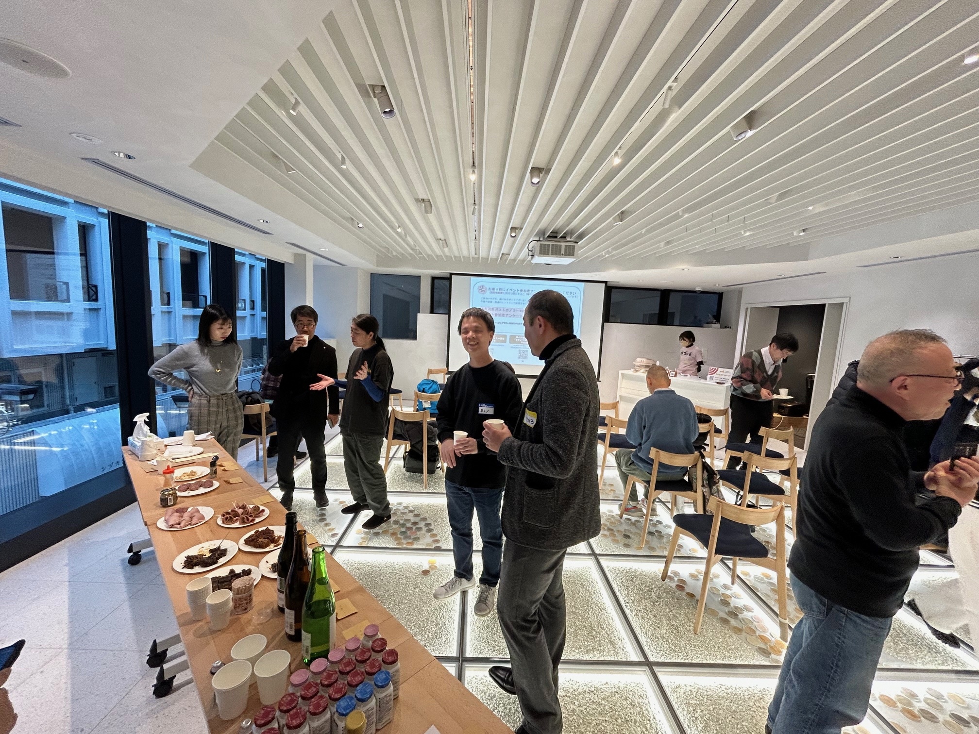 懇親会（南魚沼市の産品を試食提供）