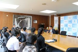 市長との面会の様子